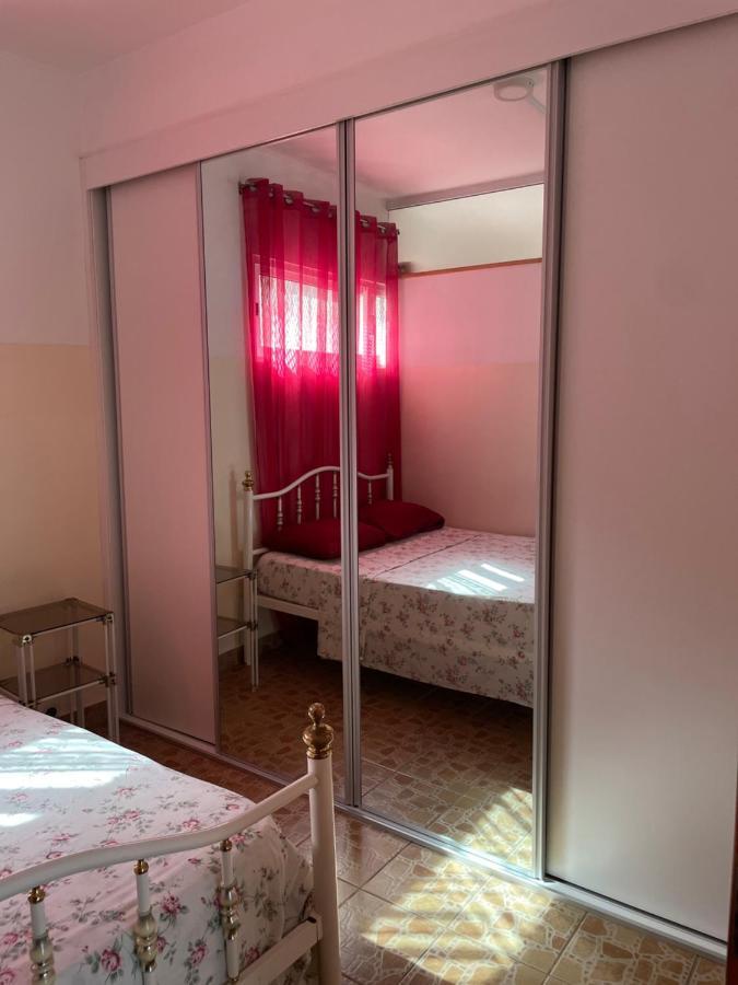 Apartamentos Avenida Praia Exterior foto