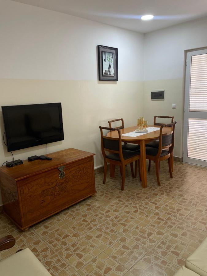 Apartamentos Avenida Praia Exterior foto